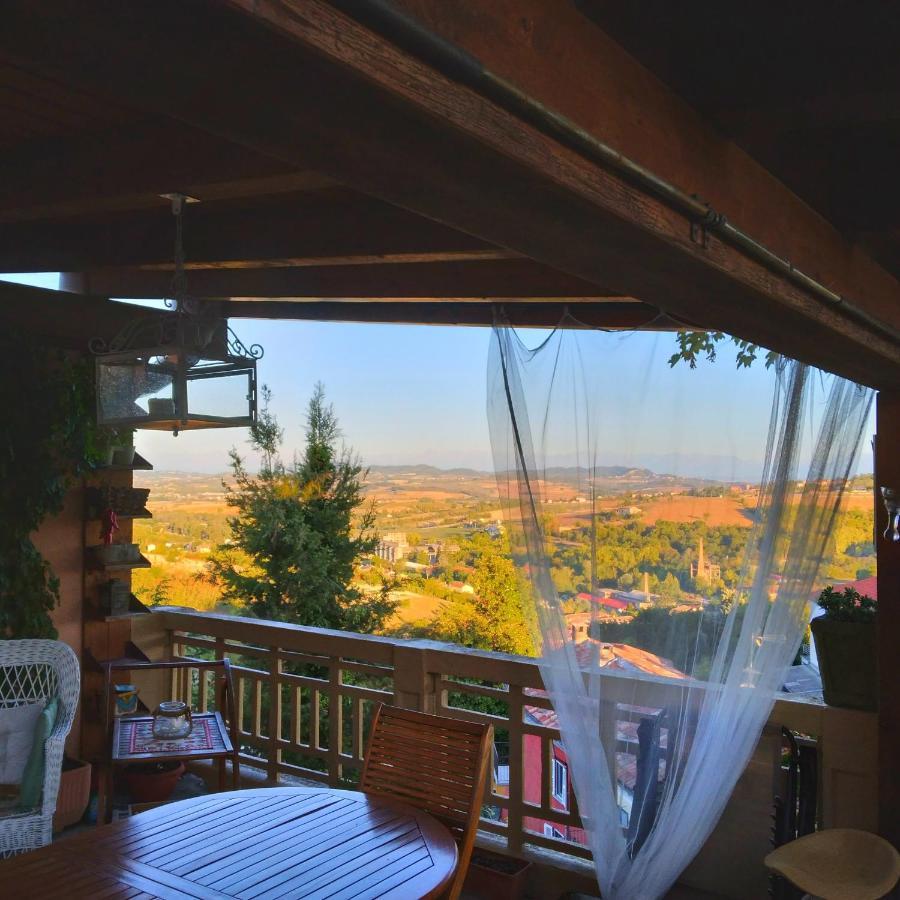 La Terrazza Sul Monferrato Apartment Ozzano Monferrato Luaran gambar