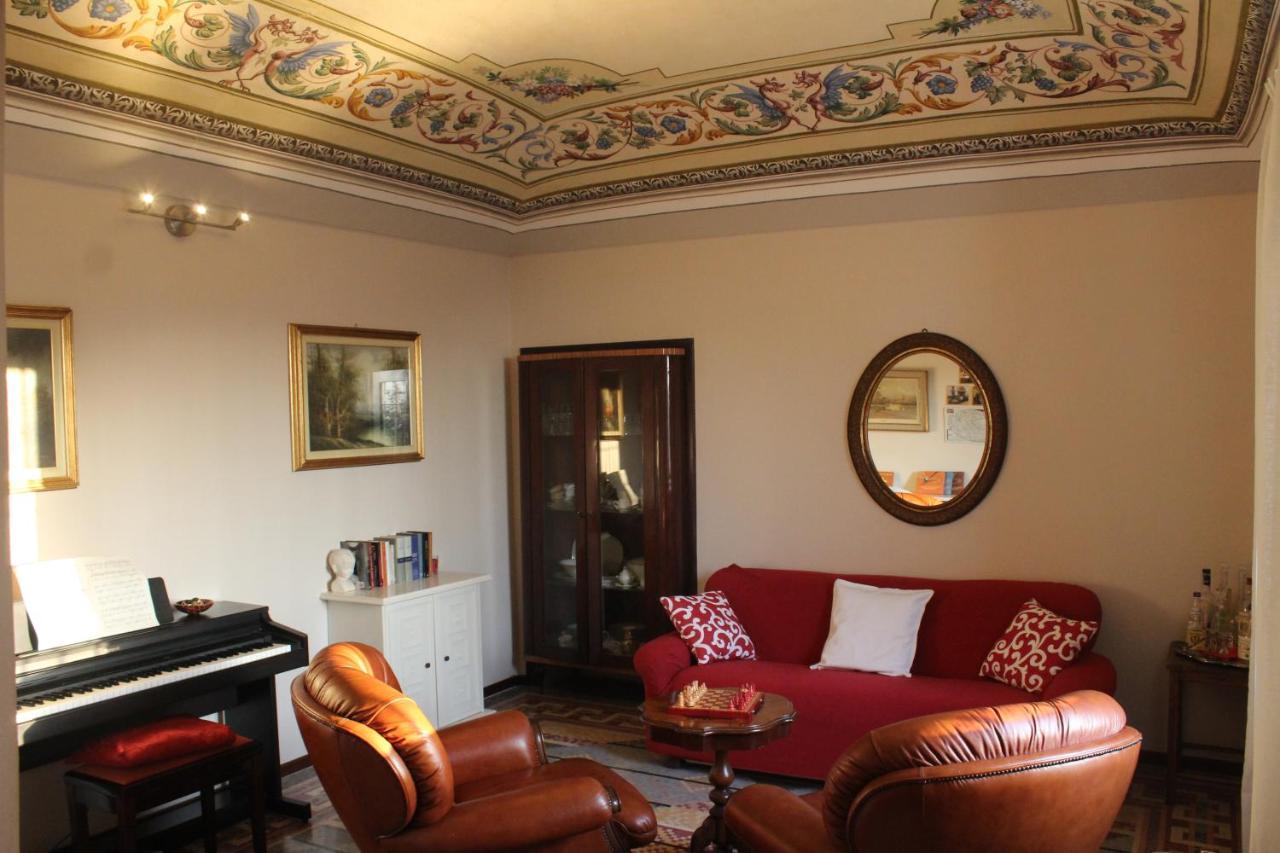 La Terrazza Sul Monferrato Apartment Ozzano Monferrato Luaran gambar